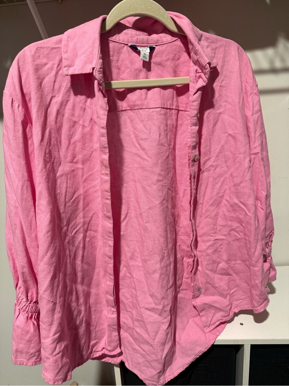 crown & ivy Pink Button-Front Linen-Blend Shirt
